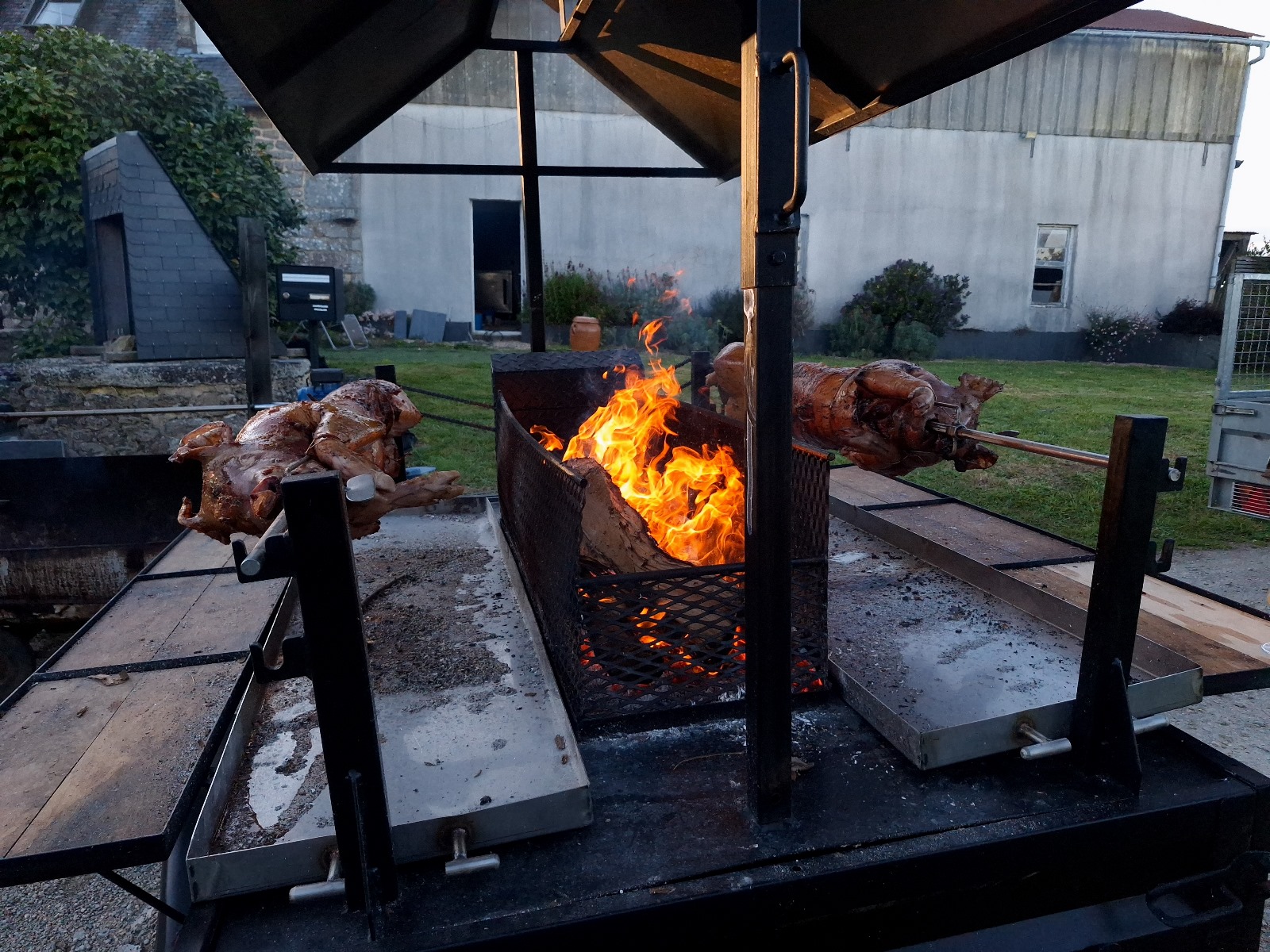 Cochon à la broche